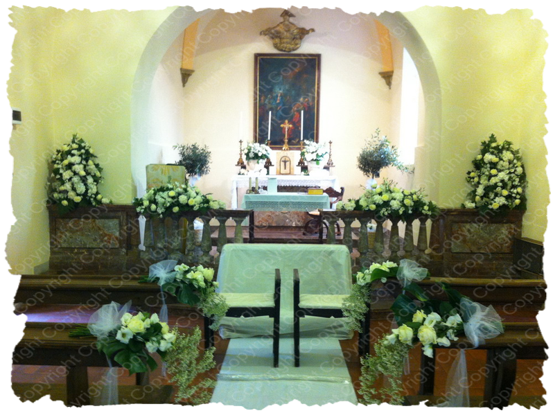 ADDOBBI FLOREALI CHIESE